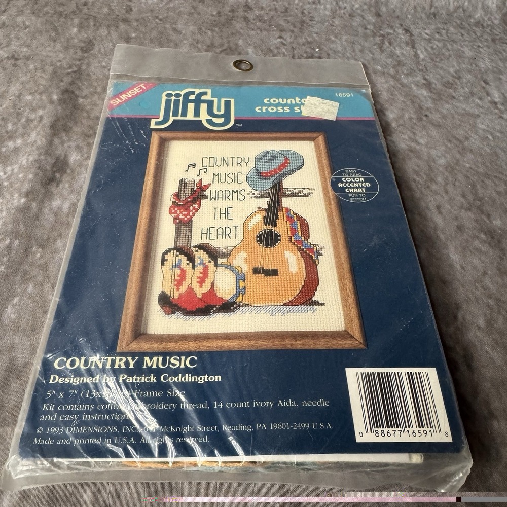 New 1993 Jiffy Counted Cross Stitch Kit, Country Music Warms the Heart  #16591